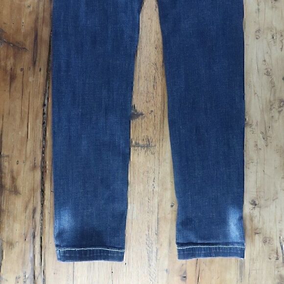 LOVE CULTURE DARK WASH STRETCH STRAIGHT CUT BLUE JEANS WOMENS JUNIOR SIZE 7 - Picture 9 of 10